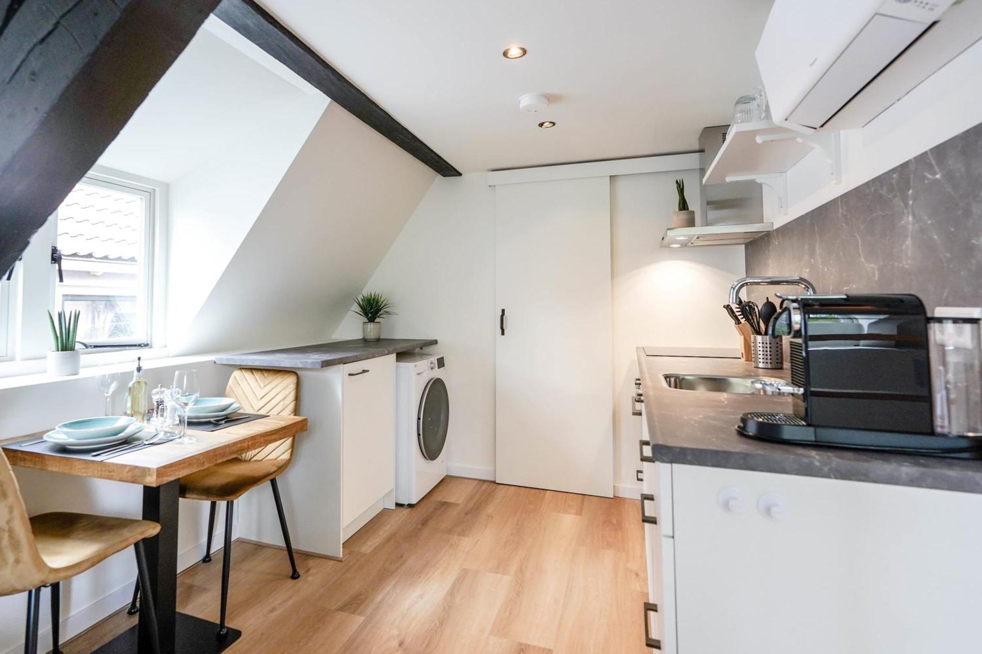 Beautiful Apartment With Loft Delft Buitenkant foto