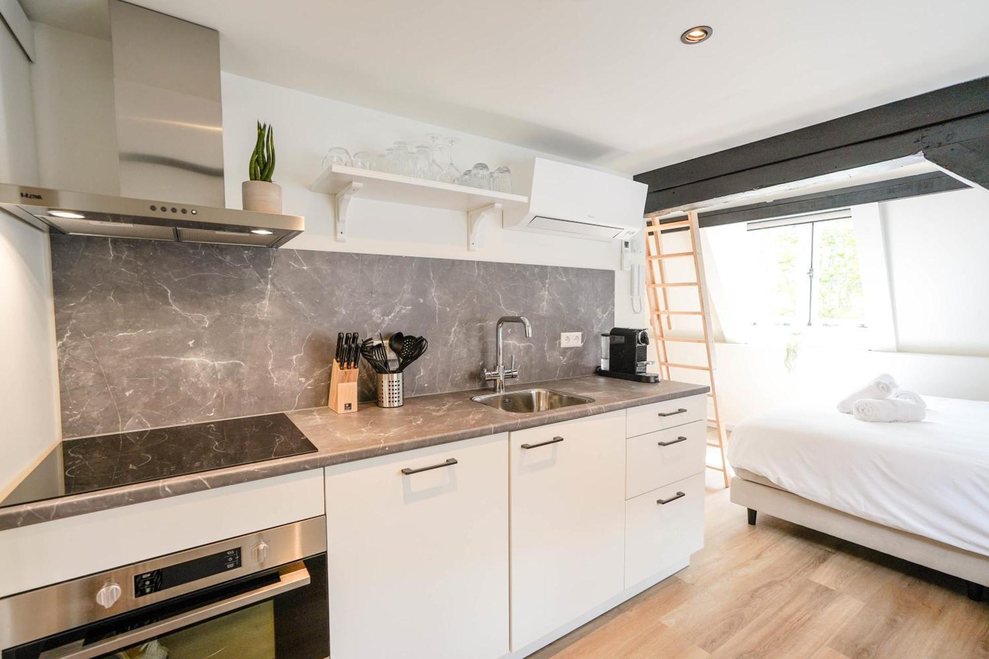 Beautiful Apartment With Loft Delft Buitenkant foto