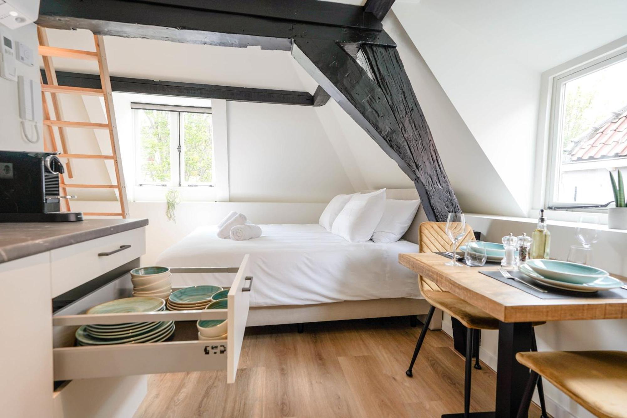 Beautiful Apartment With Loft Delft Buitenkant foto